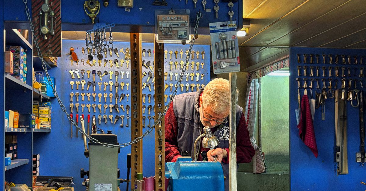 Local Knowledge That Makes a Difference on Every Clifton Job — Philip Clifton Locksmith